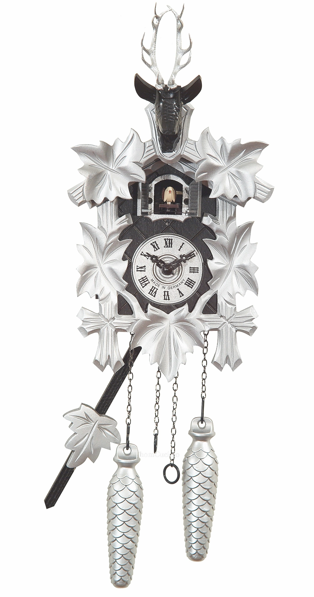 นาฬิกากุ๊กกูเยอรมัน Black Forest Germany ระบบ Quartz ลายกวางและสัตว์ป่าแกะสลัก ใบไม้แกะสลัก รหัสสินค้า 0349